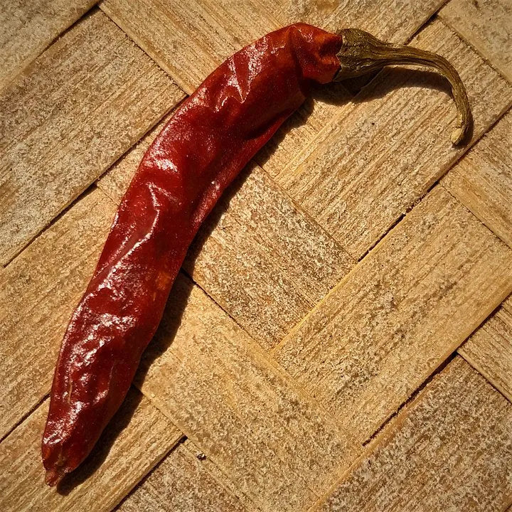 Kashmiri Red Chili Whole (Deggi Mirch)