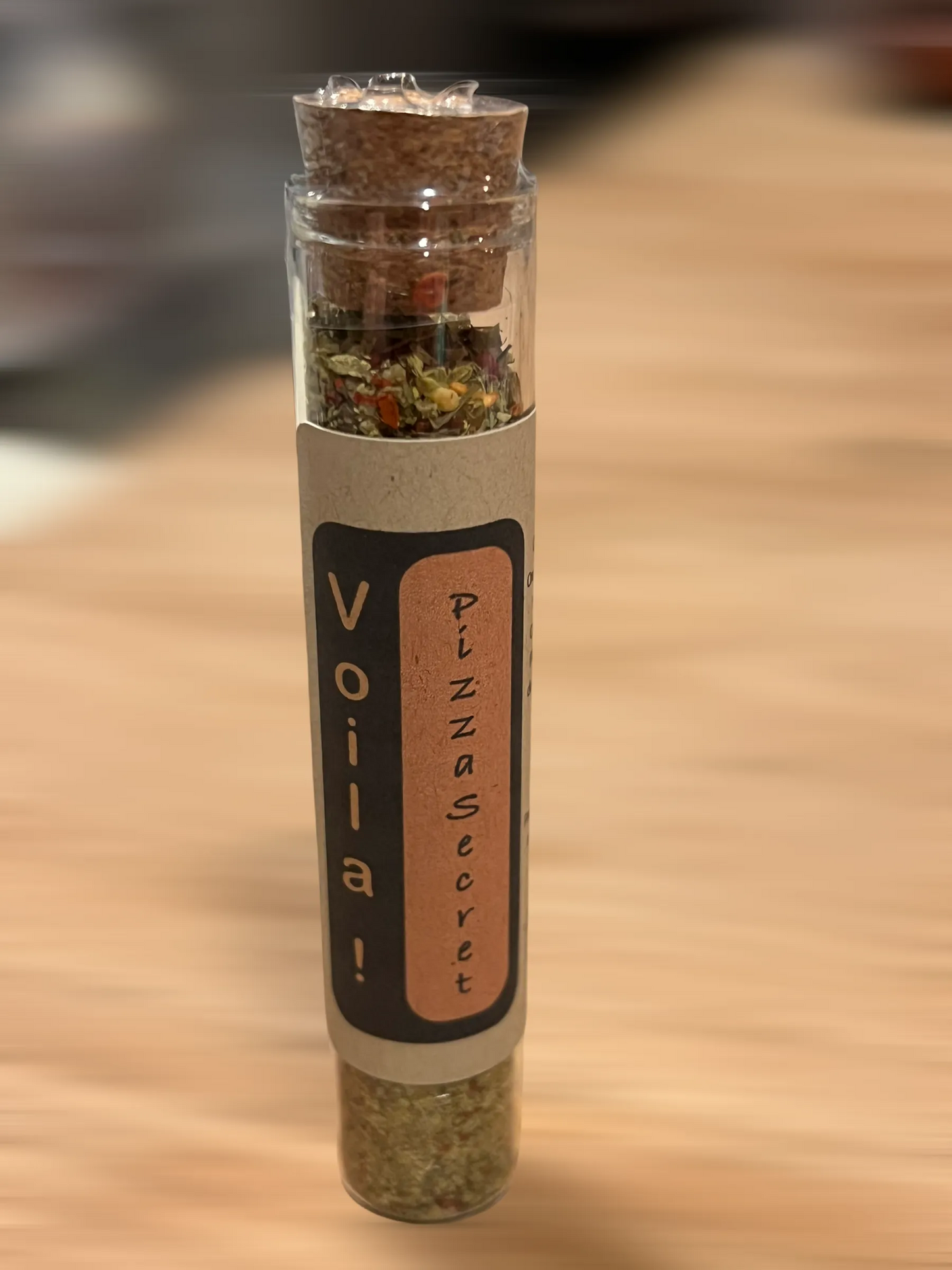 Pizza Secret, Vial